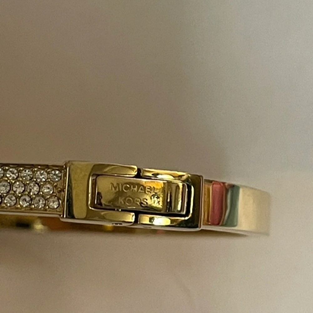 Michael Kors Braclet with Locket So Precious! - Picture 4 of 8